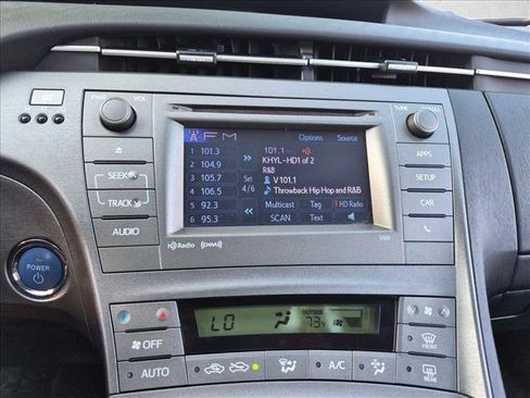 Used 2014 Toyota Prius Three FWD image 15