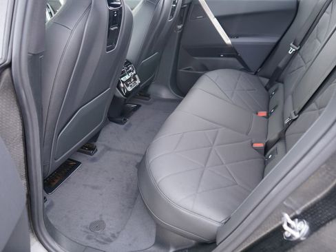 New 2026 BMW iX xDrive60 image 16