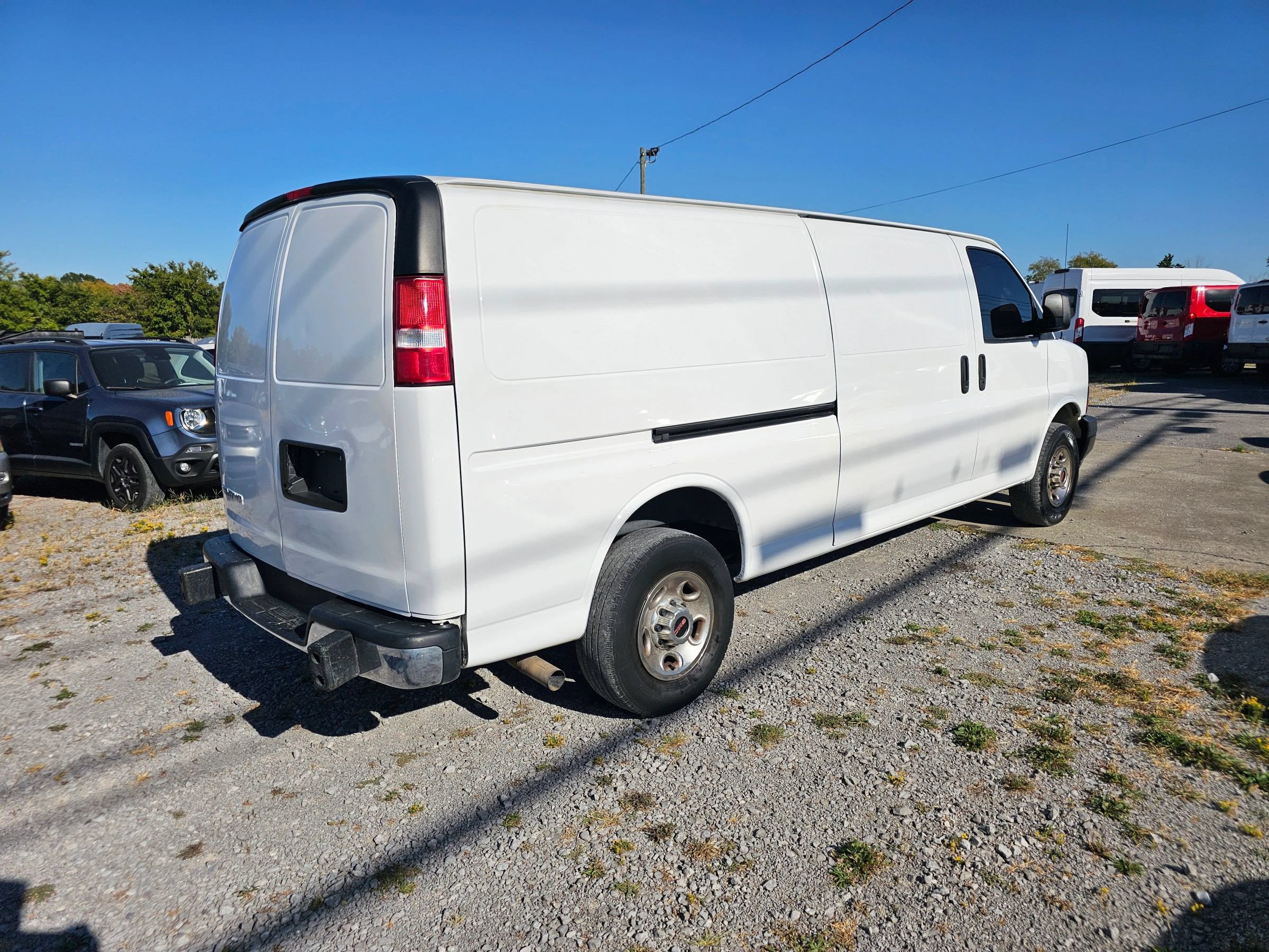 Used 2023 GMC Savana 2500 Extended w/ Driver Convenience Package RWD image 14