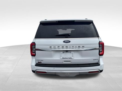 Used 2023 Ford Expedition Max Limited RWD image 5