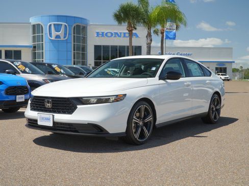 New 2026 Honda Accord SE image 1