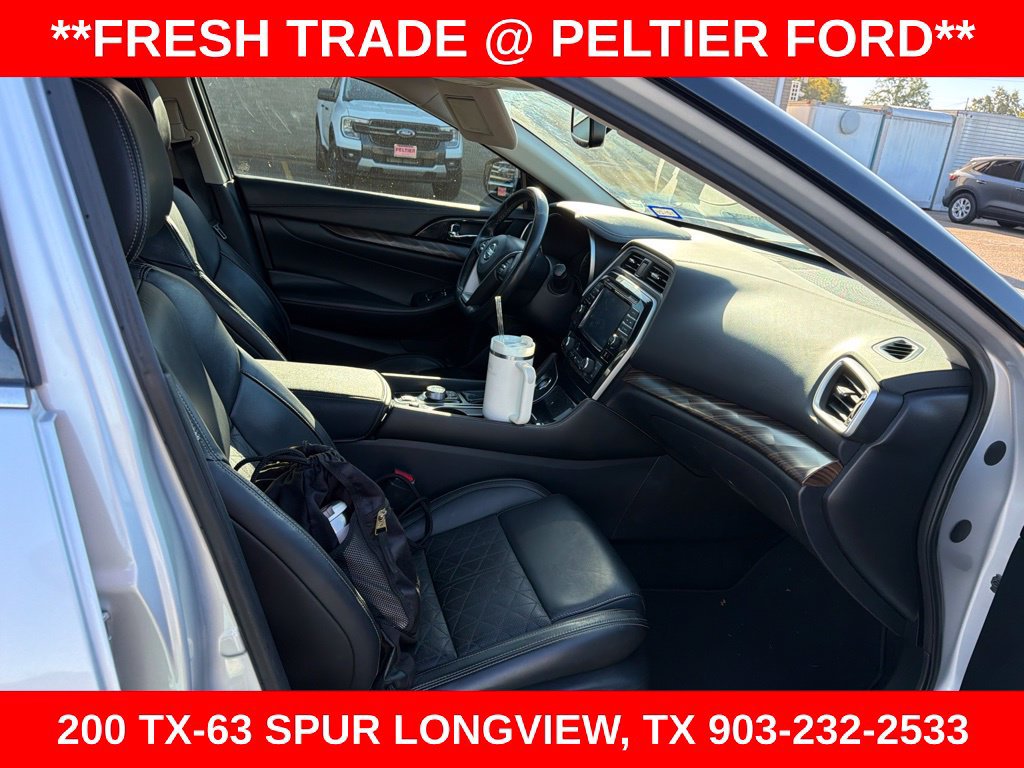 Used 2017 Nissan Maxima Platinum FWD image 21