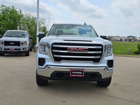 Used 2020 GMC Sierra 1500 SLE w/ SLE Value Package image 2