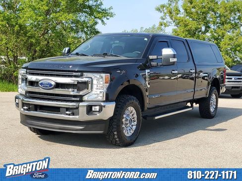 Used 2022 Ford F250 XLT w/ XLT Premium Package AWD/4WD image 2