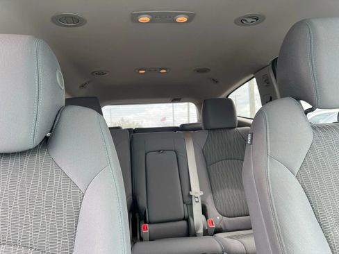 Used 2013 Chevrolet Traverse LT image 18