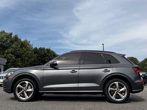 Used 2020 Audi Q5 2.0T Titanium Premium Plus w/ Premium Plus Package AWD/4WD image 2