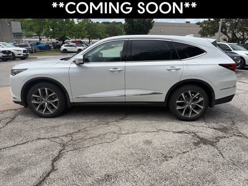 Used 2022 Acura MDX SH-AWD w/ Technology Package image 8