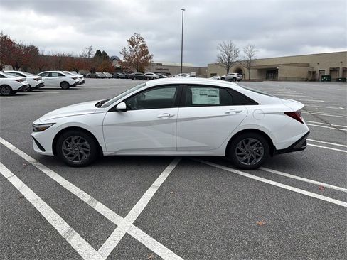 New 2026 Hyundai Elantra Blue image 4