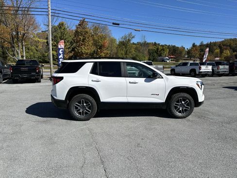 New 2026 GMC Terrain AT4 image 4