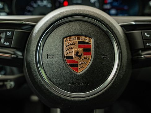 New 2026 Porsche Macan AWD/4WD image 28