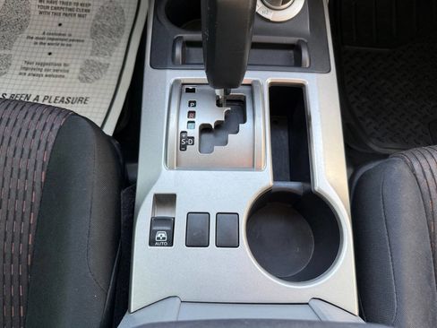 Used 2013 Toyota 4Runner SR5 image 10