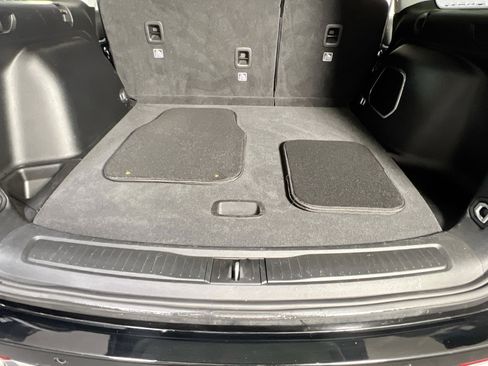 Used 2022 Jeep Grand Cherokee Limited image 25