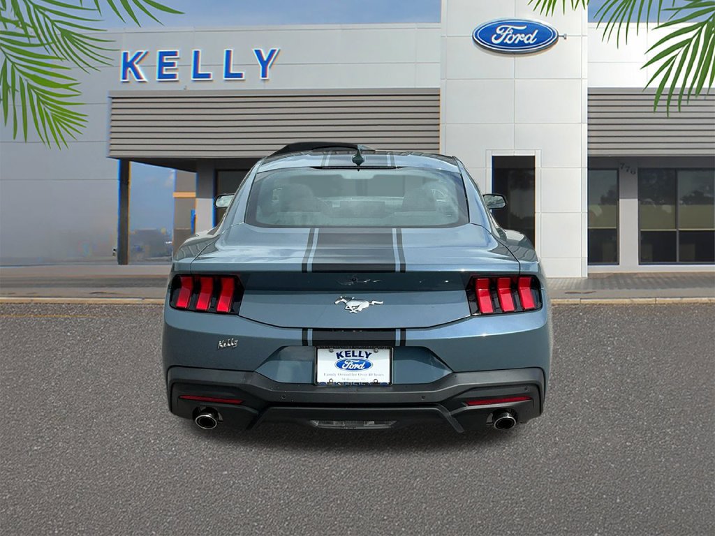 Certified 2025 Ford Mustang Coupe RWD image 4