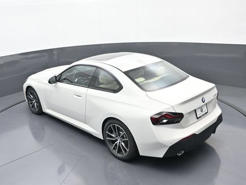 New 2026 BMW 230i Coupe w/ Premium Package RWD image 31