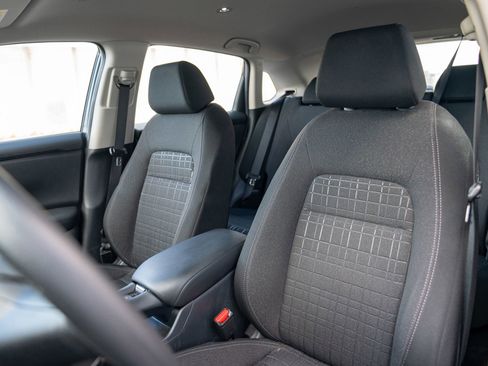 Used 2024 Honda HR-V LX image 5