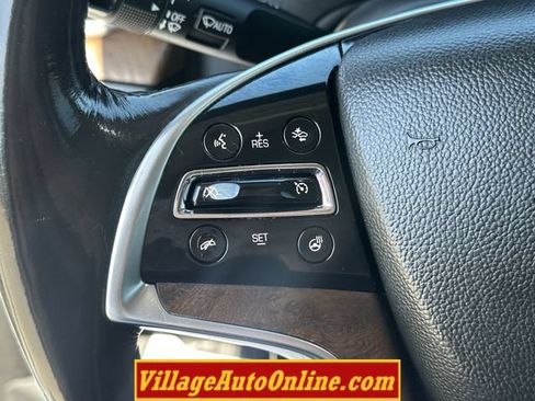 Used 2019 Cadillac Escalade ESV Premium Luxury AWD/4WD image 36