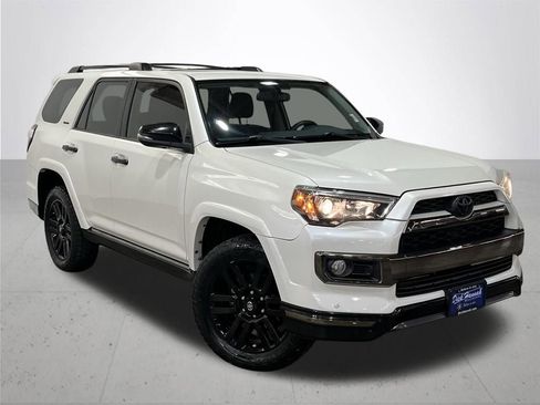 Used 2019 Toyota 4Runner Limited image 7