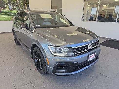 Used 2019 Volkswagen Tiguan SEL Premium R-Line w/ 3rd Row Seat Package image 1