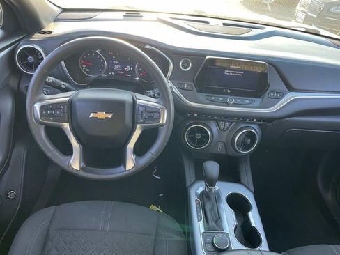 Used 2022 Chevrolet Blazer LT image 15