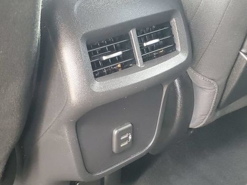 Used 2022 GMC Terrain SLE w/ Driver Convenience Package FWD image 33
