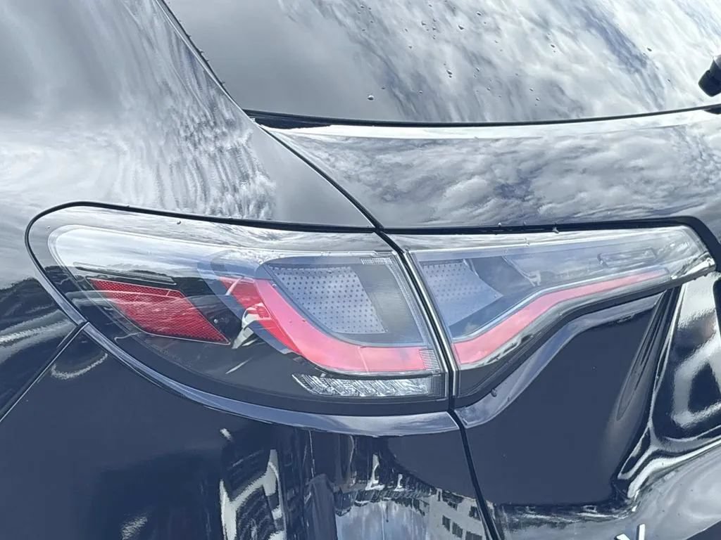 Used 2026 Honda HR-V EX-L image 10