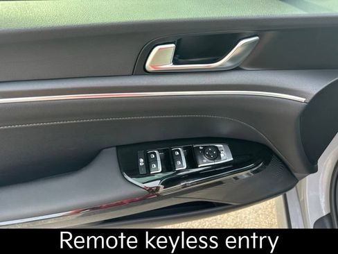 Certified 2025 Kia K5 GT-Line AWD/4WD image 16
