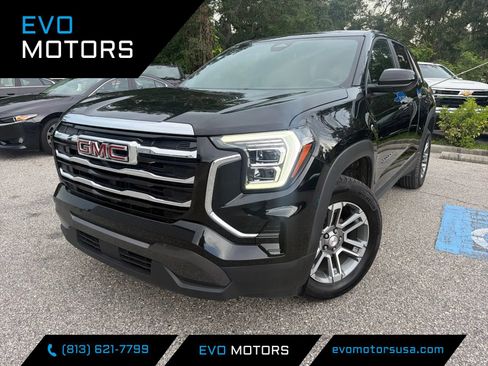 Used 2025 GMC Terrain Elevation FWD image 1