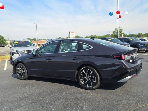 Used 2024 Hyundai Sonata SEL FWD image 5