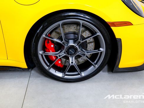 Used 2022 Porsche 911 GT3 RWD image 22