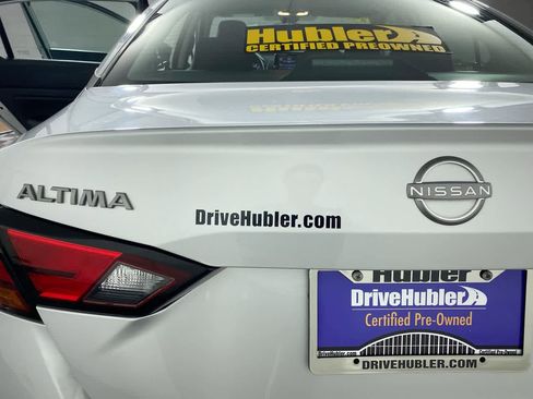 Used 2023 Nissan Altima 2.5 SV image 17