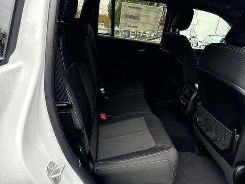 New 2026 Jeep Grand Cherokee Laredo AWD/4WD image 10