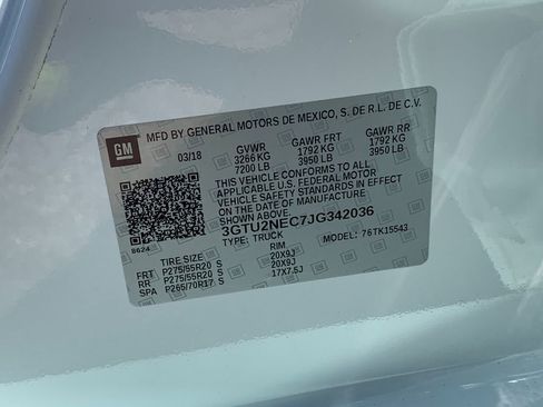 Used 2018 GMC Sierra 1500 SLT w/ SLT Premium Package AWD/4WD image 13