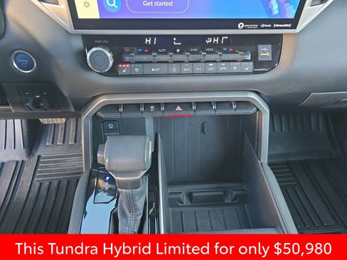 Used 2024 Toyota Tundra Limited image 31