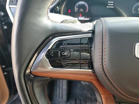 Used 2023 Jeep Grand Cherokee L Summit image 13