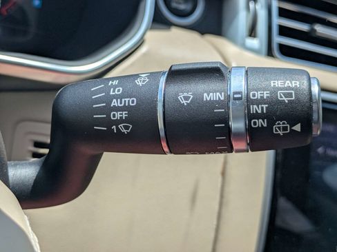 Used 2019 Land Rover Range Rover Supercharged AWD/4WD image 33