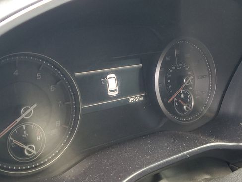 Used 2023 Hyundai Santa Fe SEL image 9