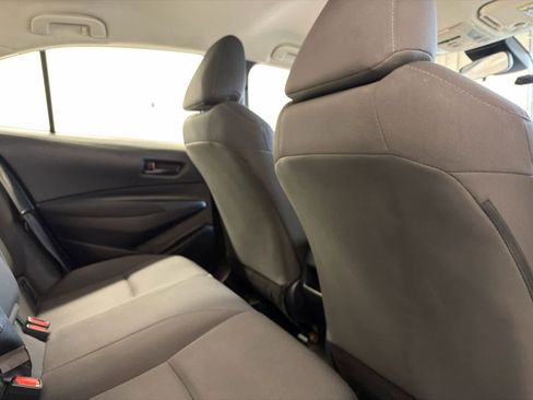 Used 2022 Toyota Corolla LE image 27