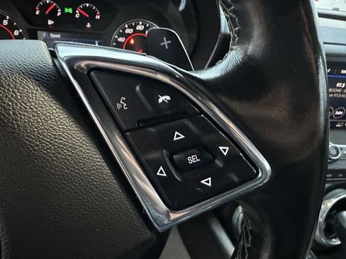 Used 2023 Chevrolet Camaro LT image 25