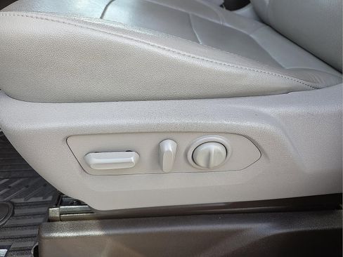 Used 2020 Chevrolet Silverado 2500 LTZ w/ LTZ Plus Package image 14