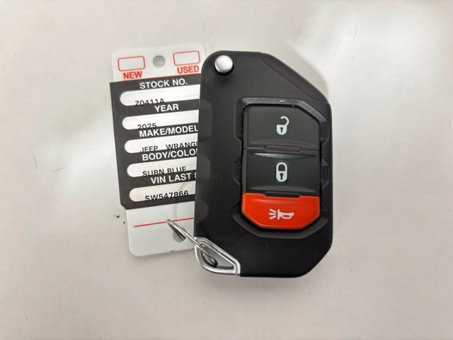 Used 2025 Jeep Wrangler Unlimited Sport AWD/4WD image 29