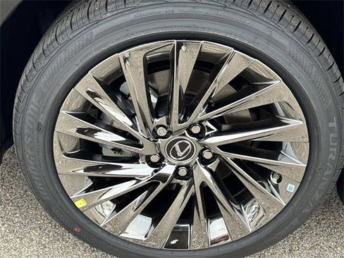 New 2025 Lexus ES 350 Ultra Luxury image 9