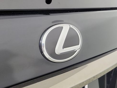 Used 2023 Lexus GX 460 w/ Black Line Special Edition AWD/4WD image 5