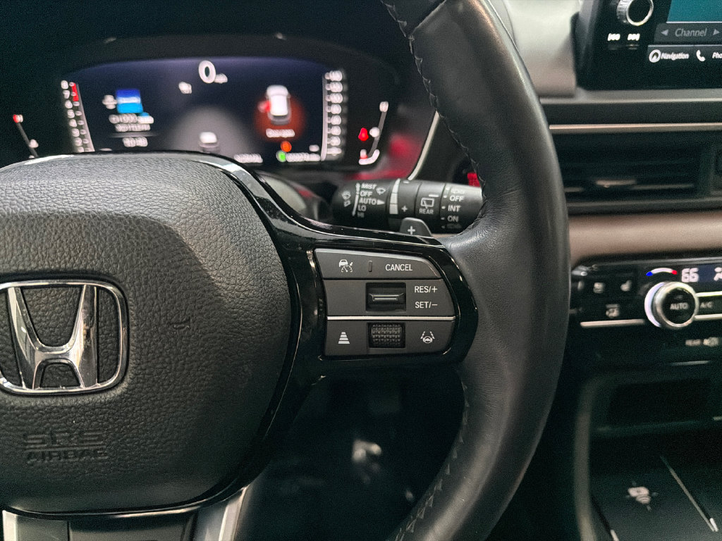 Used 2024 Honda Pilot Elite image 28
