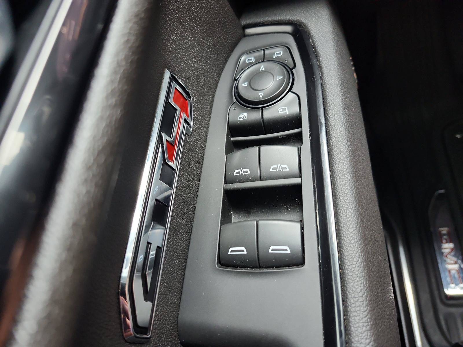 Certified 2025 GMC Sierra 1500 AT4 w/ AT4 Premium Package AWD/4WD image 23