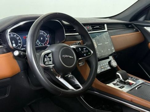 Used 2024 Jaguar F-PACE R-Dynamic S AWD/4WD image 36