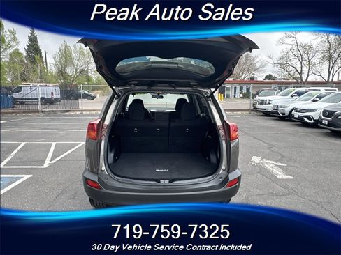 Used 2015 Toyota RAV4 LE image 32