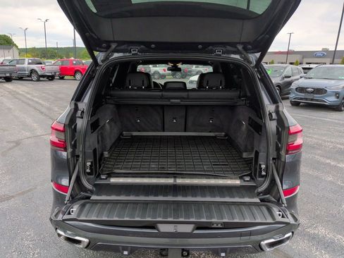 Used 2022 BMW X5 xDrive45e w/ M Sport Package AWD/4WD image 34
