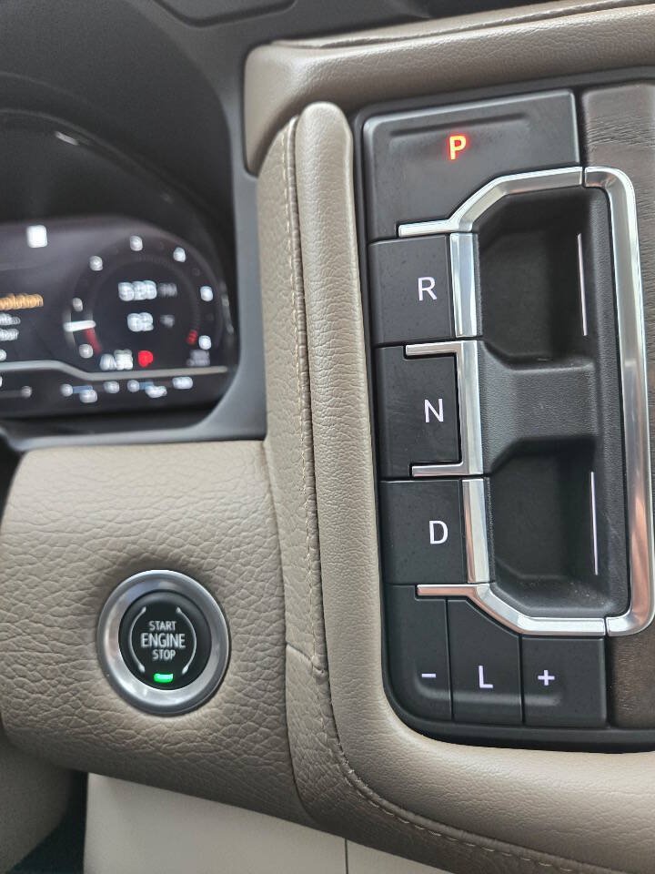 Used 2022 GMC Yukon Denali w/ Denali Ultimate Package AWD/4WD image 27