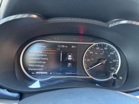 Used 2025 Nissan Versa SV image 35