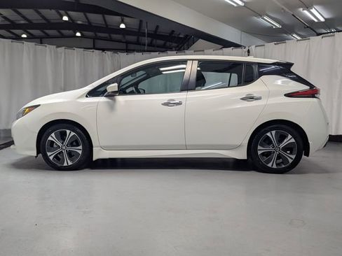 Used 2022 Nissan Leaf SV image 24